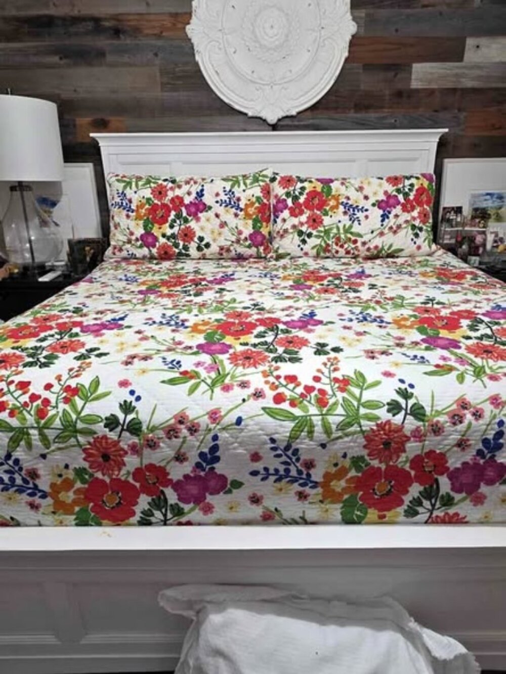 The Company Store Floral Cotton KING Quilt Set. 2 KING Shams
